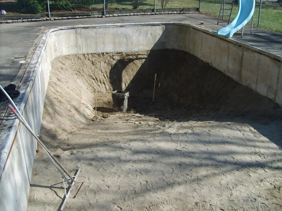 Pool Pro's crew servicing a pool deck